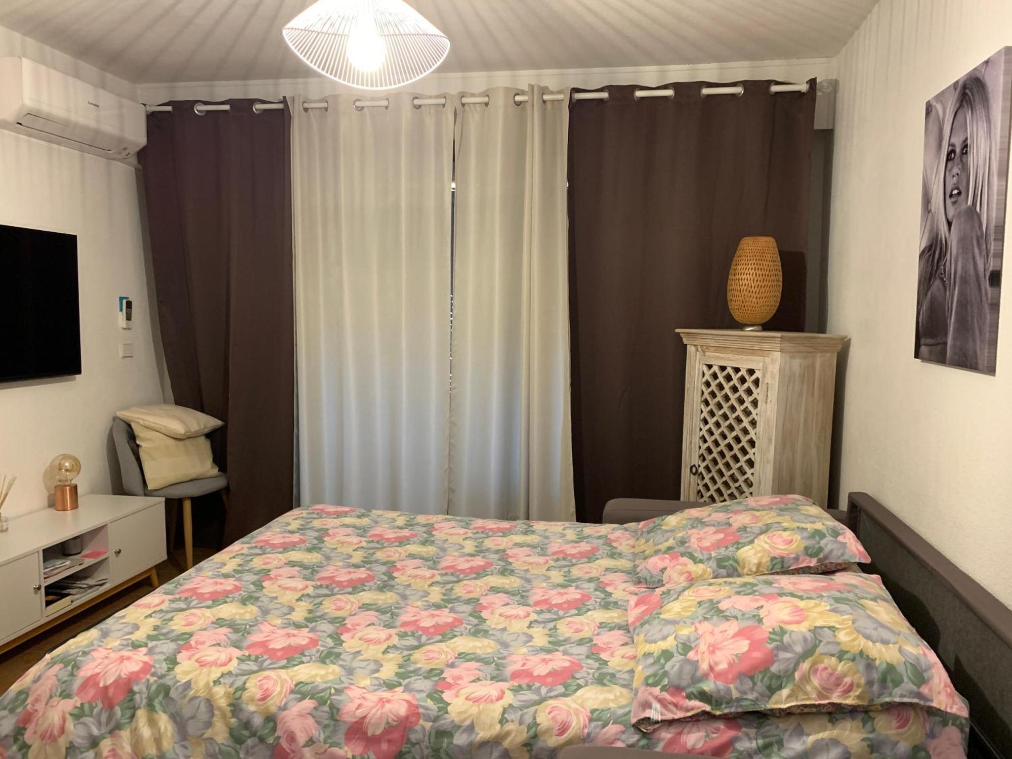 Appartement Rue De L'Amarrage A Port Grimaud Avec Terrasse Vue Canaux Et Garage 外观 照片