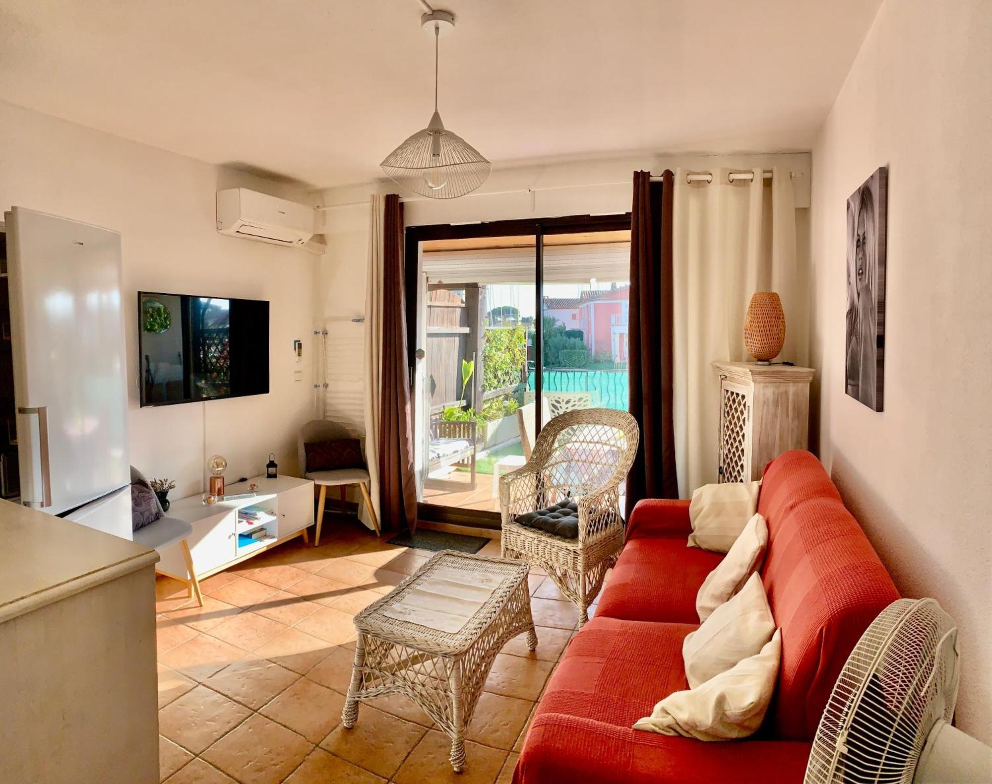 Appartement Rue De L'Amarrage A Port Grimaud Avec Terrasse Vue Canaux Et Garage 外观 照片